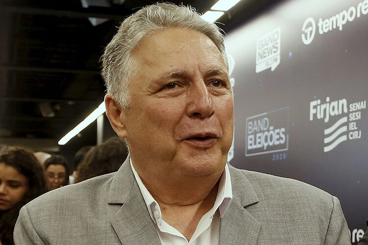 TSE mantém candidatura a governador de Garotinho até o julgamento