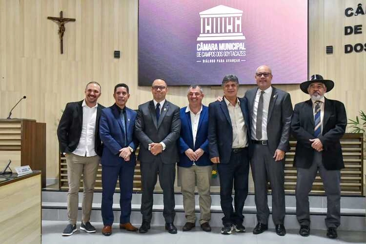 Silvinho Martins é eleito presidente da Câmara de Campos para o biênio 2027-2028