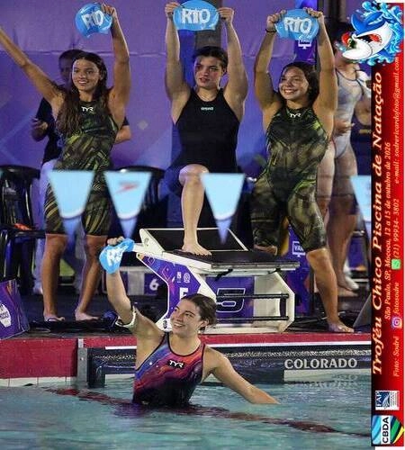 Nicole de Thuin conquista 4 medalhas no Campeonato Internacional de Natação