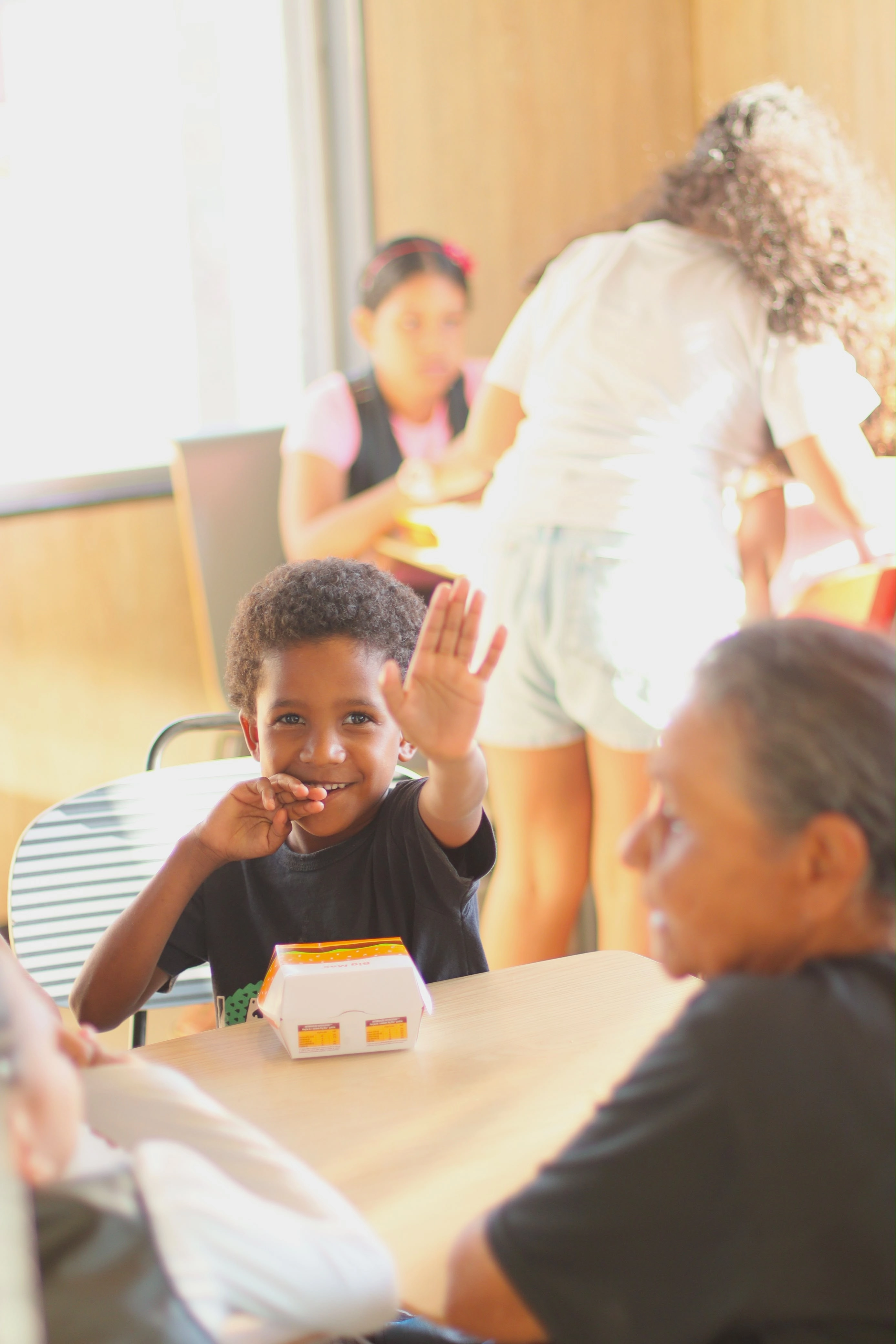 AACRRI PARTICIPA DO MCDIA FELIZ EM AÇÃO DE SOLIDARIEDADE E INCLUSÃO
