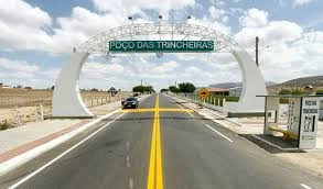 Homem é preso na serra do Almeida em Poço das Trincheiras suspeito de ameaçar a mãe