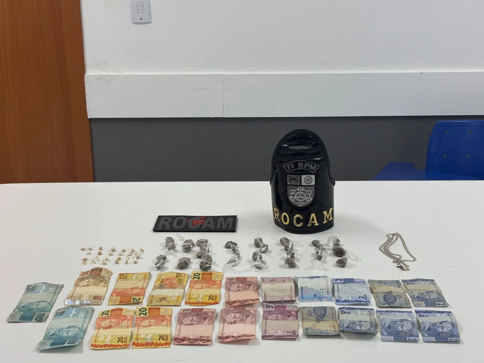 Santana do Ipanema: Operação Protetor das Divisas prende homem  suspeito de tráfico de drogas no bairro Arthur Moraes