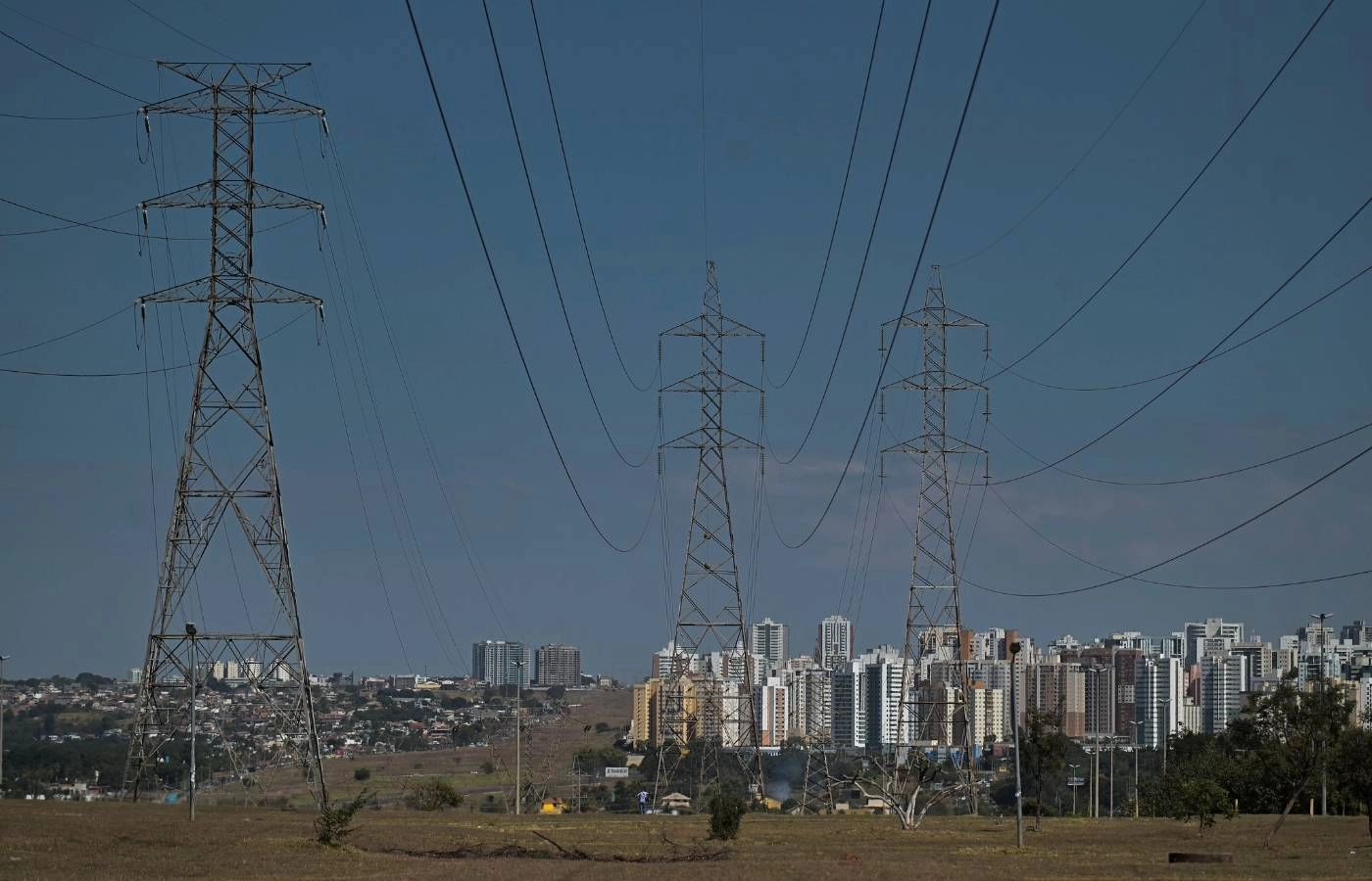 Impulsionado pelo El Niño, consumo de eletricidade residencial bate recorde histórico em agosto