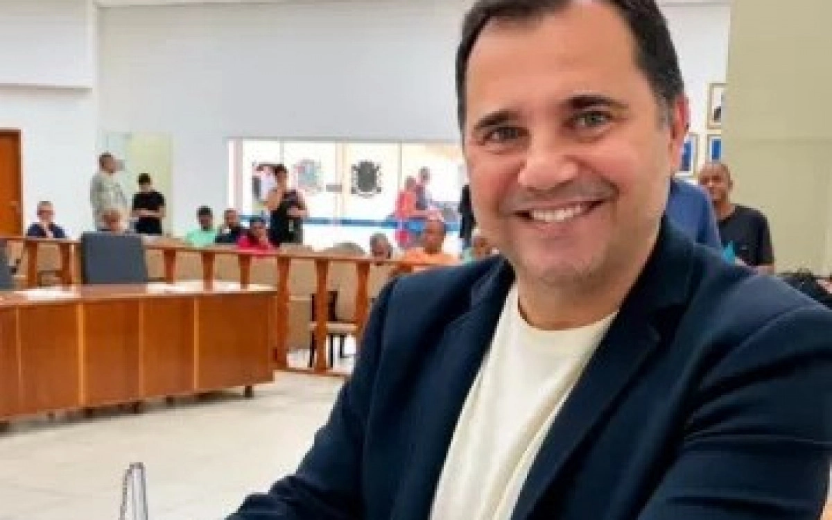 Ex-vereador e secretário de Queimados morre após ser baleado em abordagem policial na Avenida Brasil