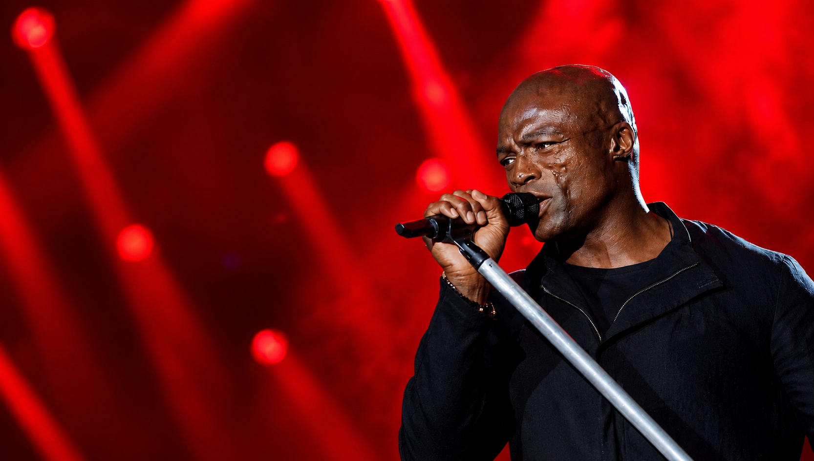 Seal está de volta ao Brasil — e Porto Alegre recebe o astro dos grandes clássicos