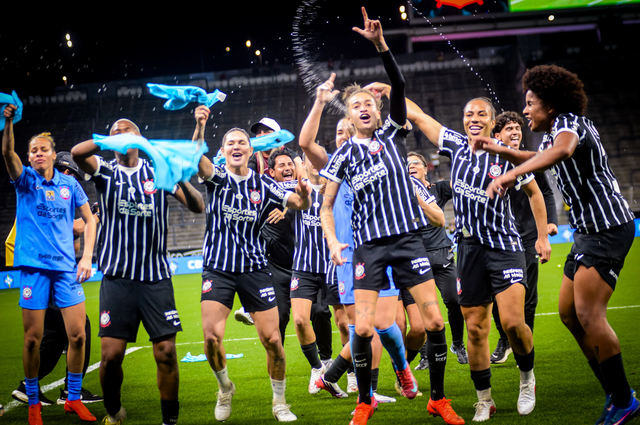 As Brabas Na 10 Final !!!