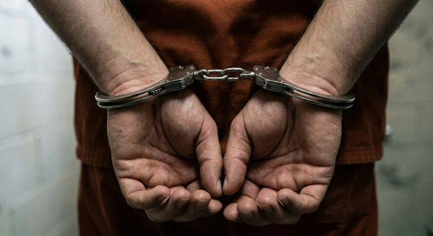 Homem invade casa, estrangula mulher e é preso após vítima pedir socorro à PM em Luciara (MT)