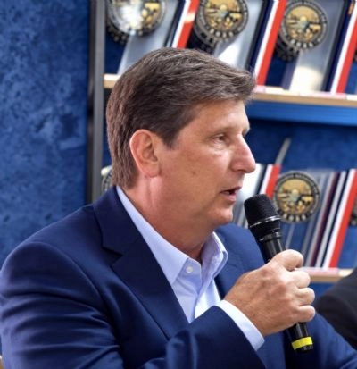 Prefeito e empresário Walter Schlatter confirma doação de R$ 300 mil à campanha de Flávio Bolsonaro