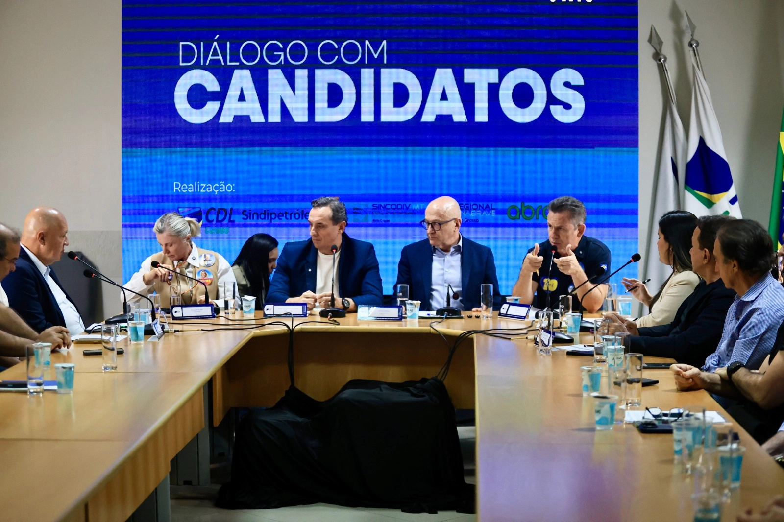 “Nosso país nunca será de 1º mundo com administração pública de 3º padrão”, diz Mauro