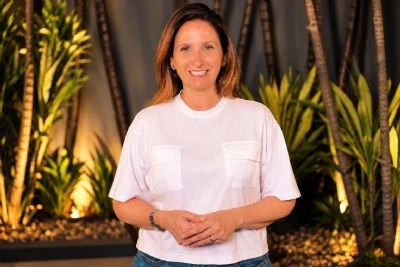 Juliana Kolankiewicz entra na última semana de campanha e reforça apoios a Pivetta e Flávio Bolsonaro