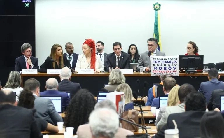 Votação no Senado sobre o fim da escala 6×1 deve acontecer nesta quarta; entenda