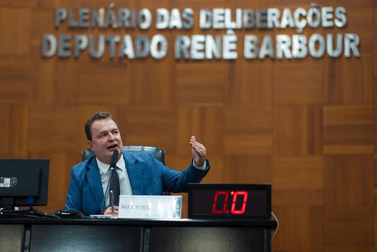 ALMT aprova projeto de Max que facilita negociação de débitos com o Estado