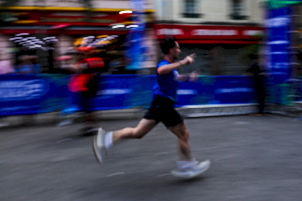 O que pode causar morte súbita durante uma corrida e como reduzir os riscos