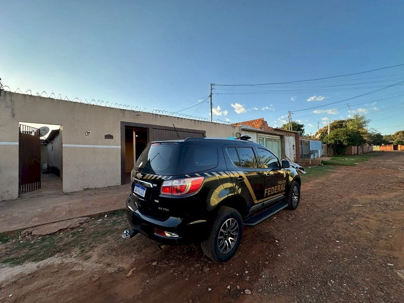 Operação da PF investiga esquema de lavagem de dinheiro do narcotráfico