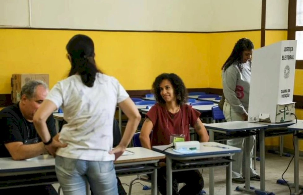 Homens são mais influenciáveis do que mulheres na hora de votar, aponta Datafolha
