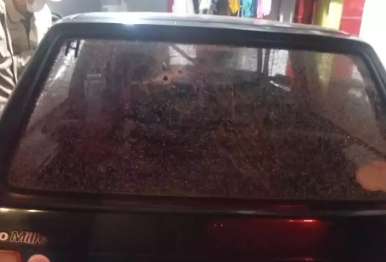 Polícia apreendeu armas e drogas após confronto com suspeitos de matar homem e criança