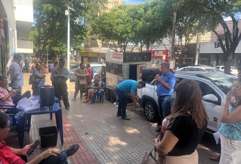 Bancários fazem paralisação em Dourados nesta quinta
