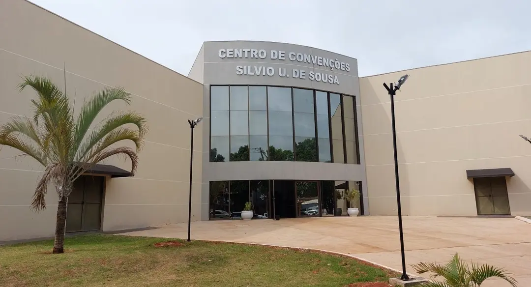 Requerimento pede informações sobre adequações para cadeirantes no Centro de Convenções