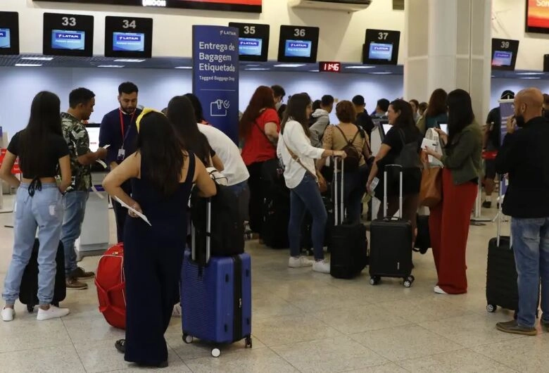 Santos Dumont opera normalmente, após 13 voos cancelados nesta sexta