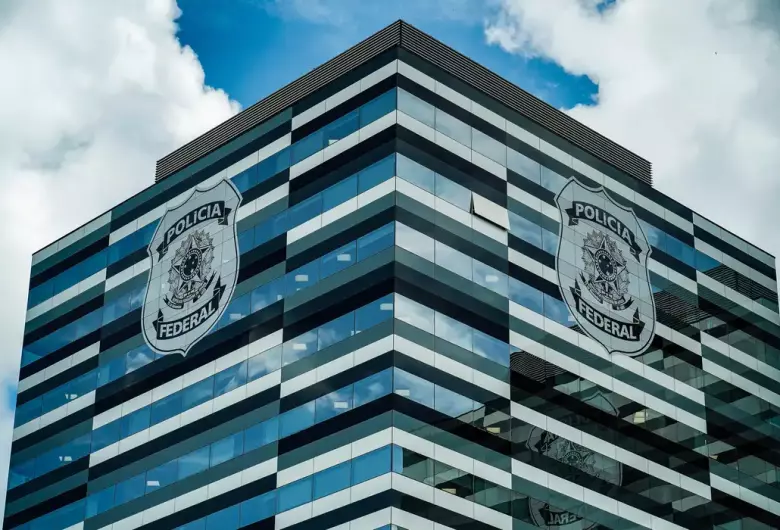 Diretores da PF apoiam Andrei Rodrigues e colocam cargos à disposição