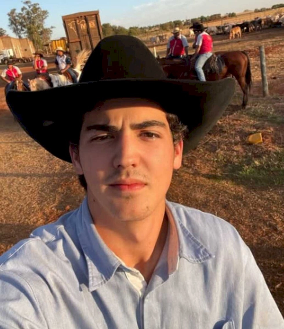Morre jovem de 19 anos que caiu de caminhonete e bateu a cabeça em fazenda