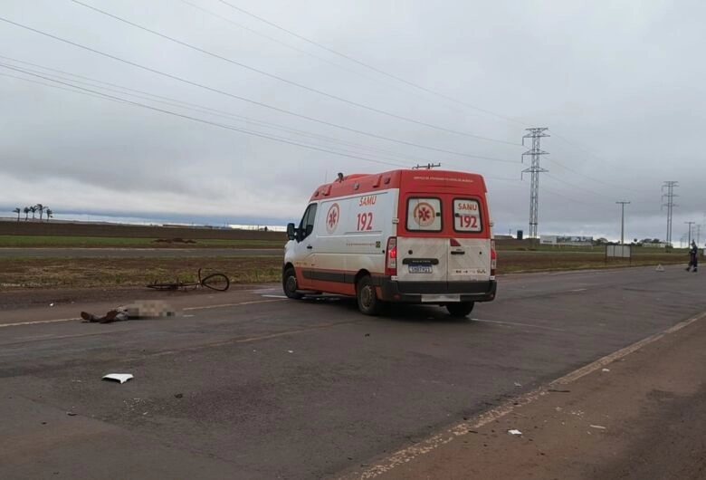Ciclista morto em atropelamento no anel viário ainda não foi identificado