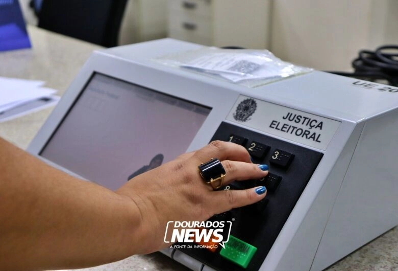 Faltam 19 dias para as eleições: saiba para quem o voto é obrigatório ou facultativo