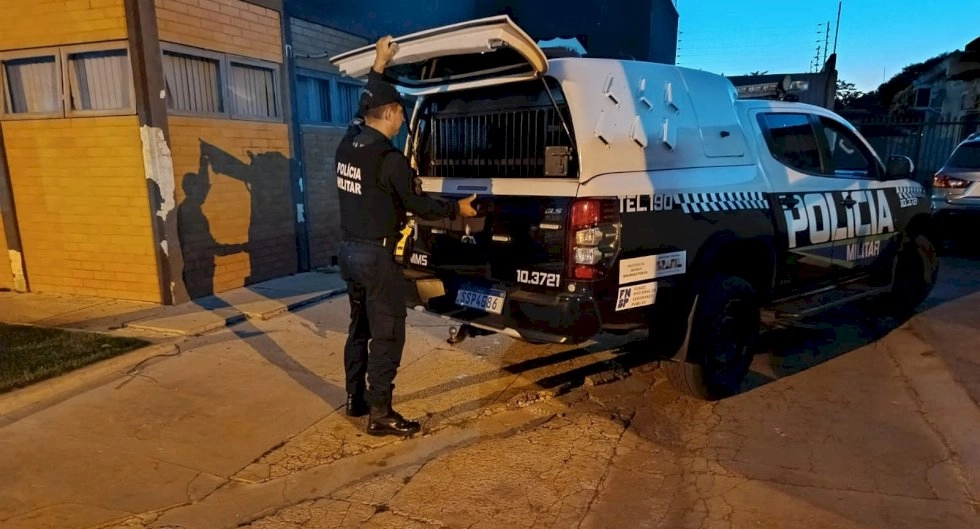 Polícia Militar atende três ocorrências de violência doméstica e cumpre dois mandados de prisão em Batayporã e Angélica