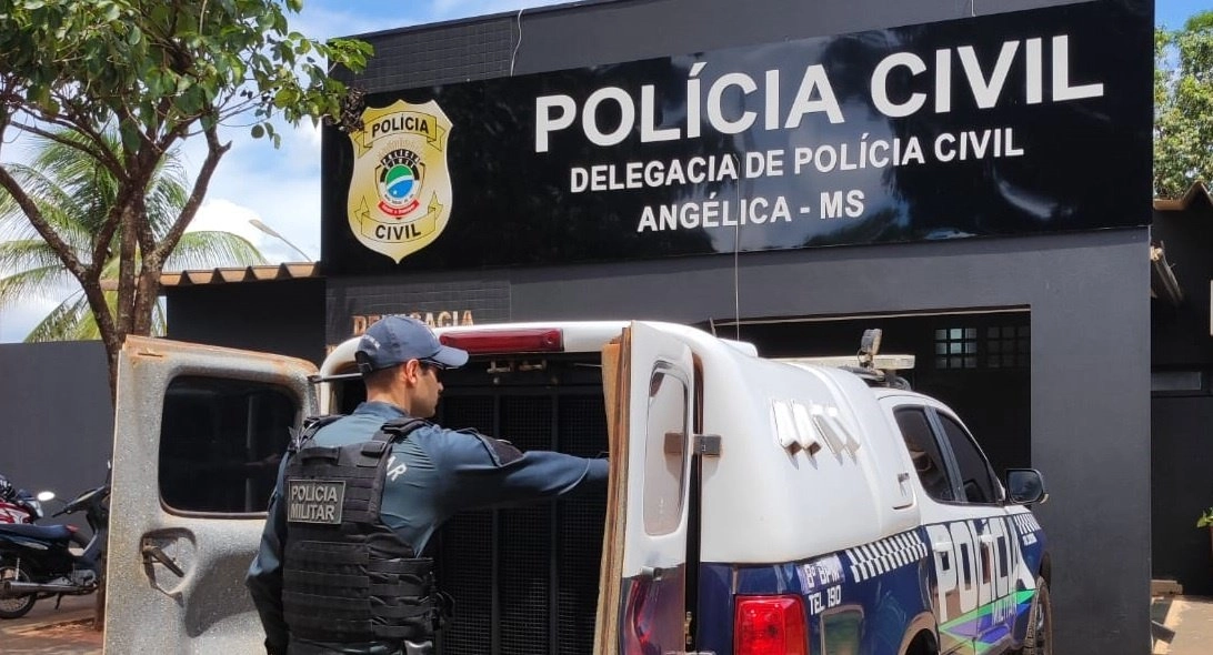 Jovem de 23 anos é detido por praticar direção perigosa em Angélica