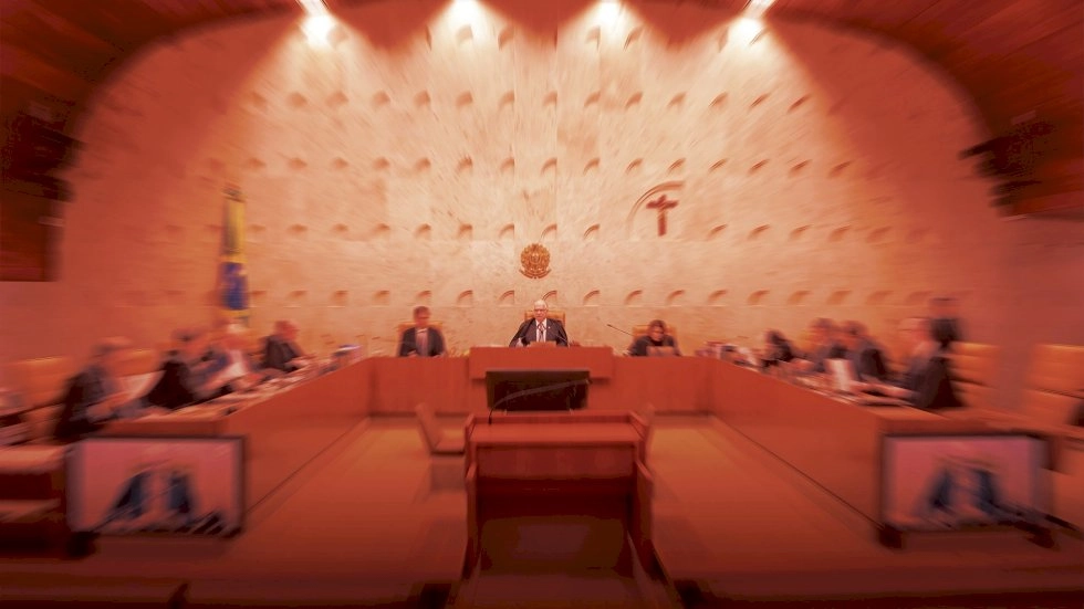 Crise coloca de vez o STF no período mais conturbado de sua história