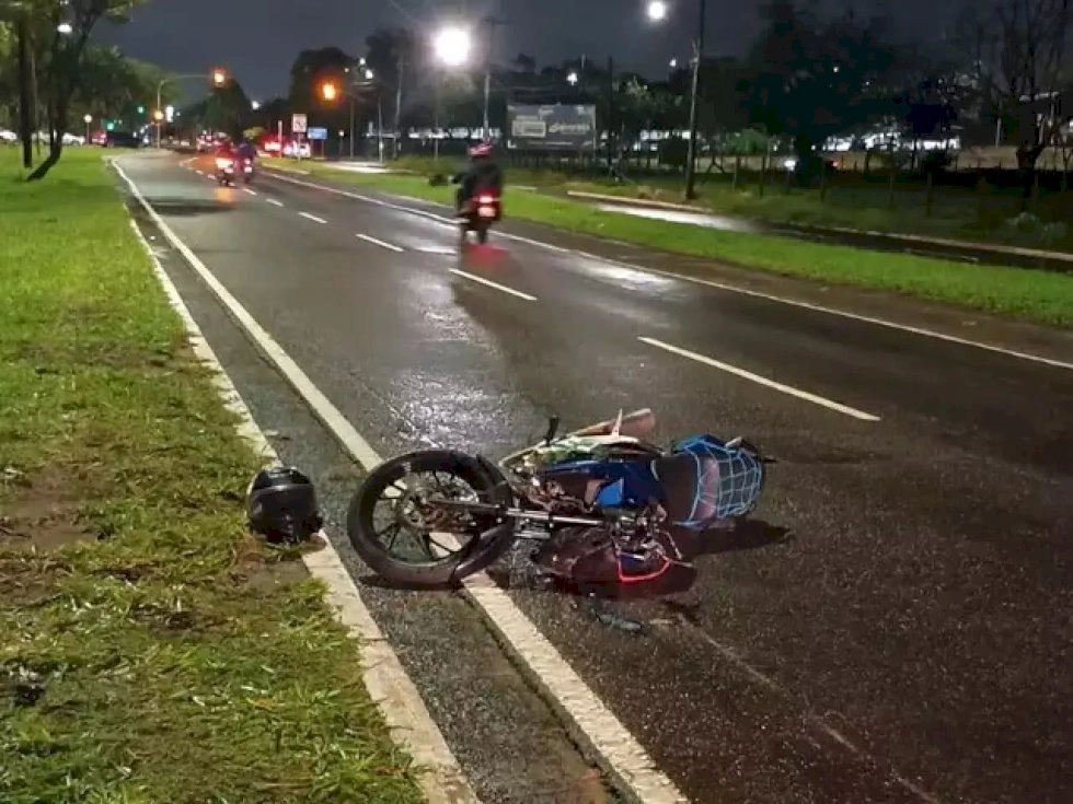 Pedestre perde parte da perna ao ser atropelado por motocicleta