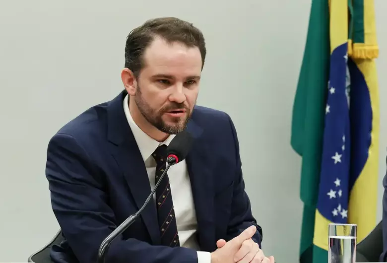 Financiador do filme Dark Horse recebeu dinheiro do crime organizado