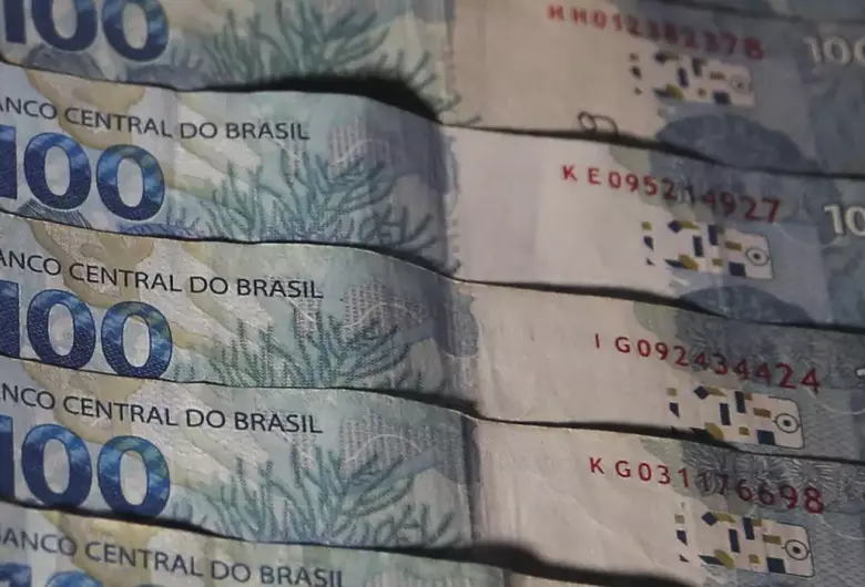 Contas públicas têm déficit de R$ 10 bilhões em agosto
