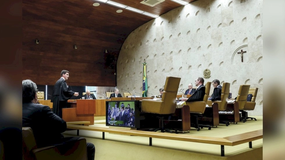 Embate entre STF e TSE no caso da Nossa Senhora expõe suspeitas de politização nos tribunais
