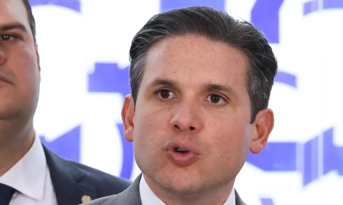 Após 1º turno, Motta diz que Câmara seguirá comprometida em garantir respeito à Constituição