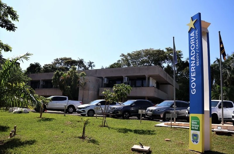 Eduardo Riedel autoriza suplementação de R$ 50,9 milhões para secretarias de Mato Grosso do Sul