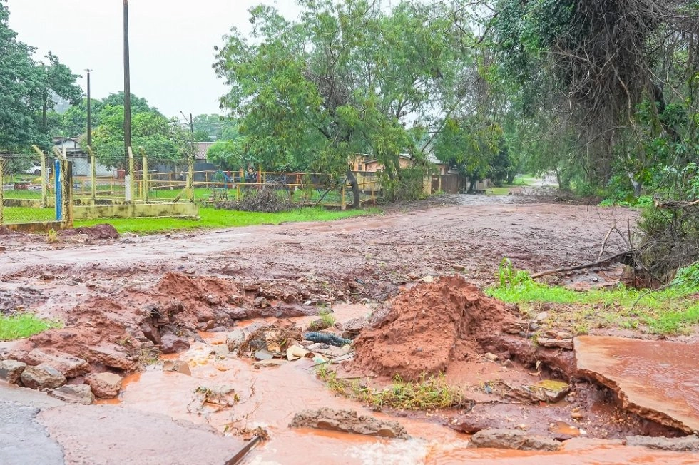 NOVA ANDRADINA: Chuvas intensas superam 205 mm e causam estragos no município
