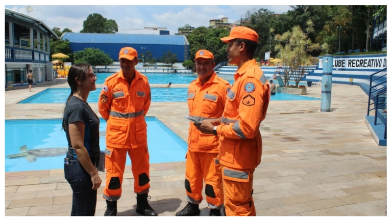 Bombeiros reforçam cuidados em cachoeiras e piscinas durante o verão