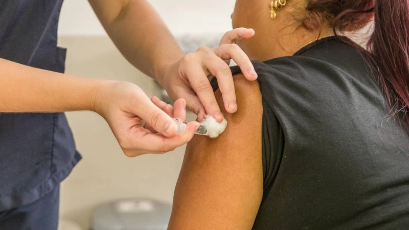 Congonhas promove Dia D de vacinação contra a chikungunya neste sábado