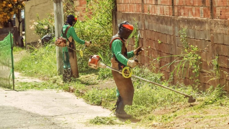 Prefeitura divulga cronograma de capina e roçada em Congonhas