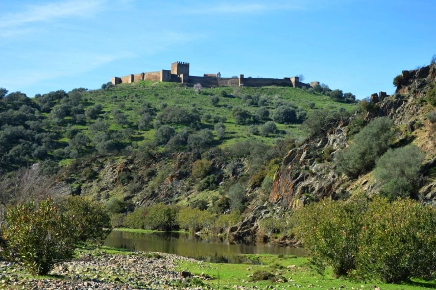 CULTURA: Alentejo celebra património entre escritas antigas, castelos, música e memórias