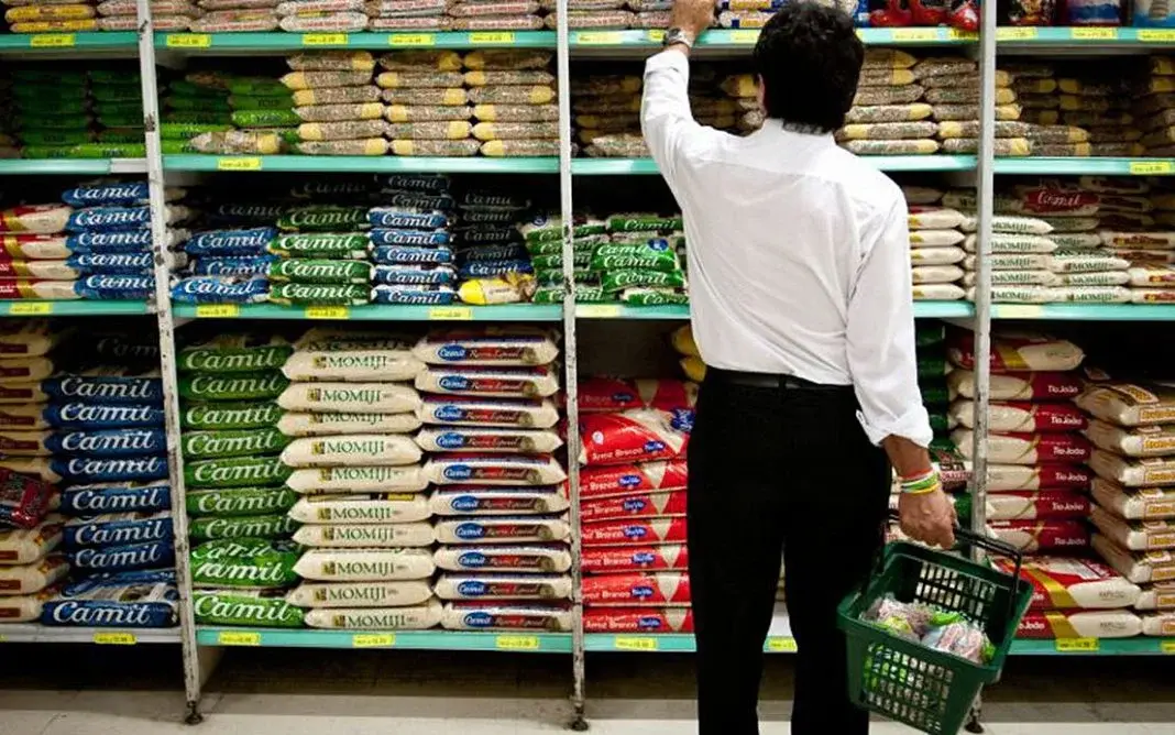 FAO registra leve alta global nos preços dos alimentos em julho, puxada por grãos e açúcar