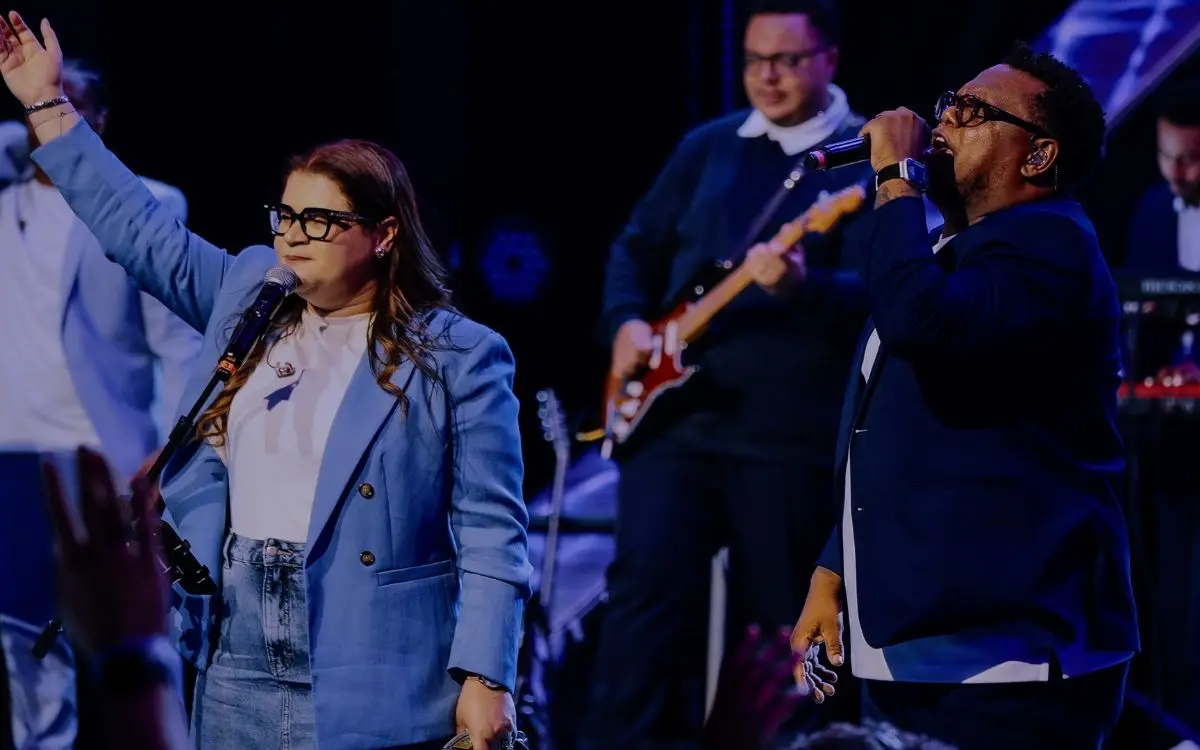 Banda Marcados apresenta nova canção em parceria com Midian Lima