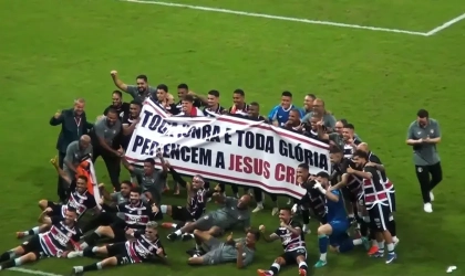 Santa Cruz vence, mantém campanha perfeita e exalta Jesus Cristo