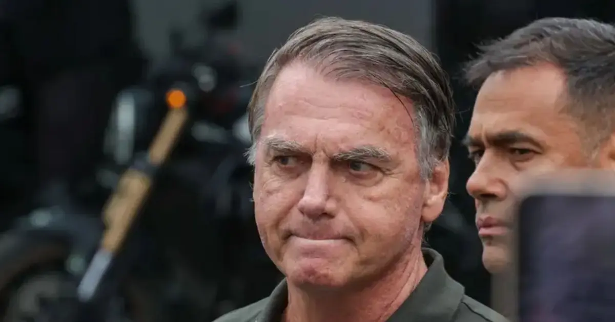 Defesa diz ao STF que Bolsonaro não sabia que carta seria divulgada por Flávio