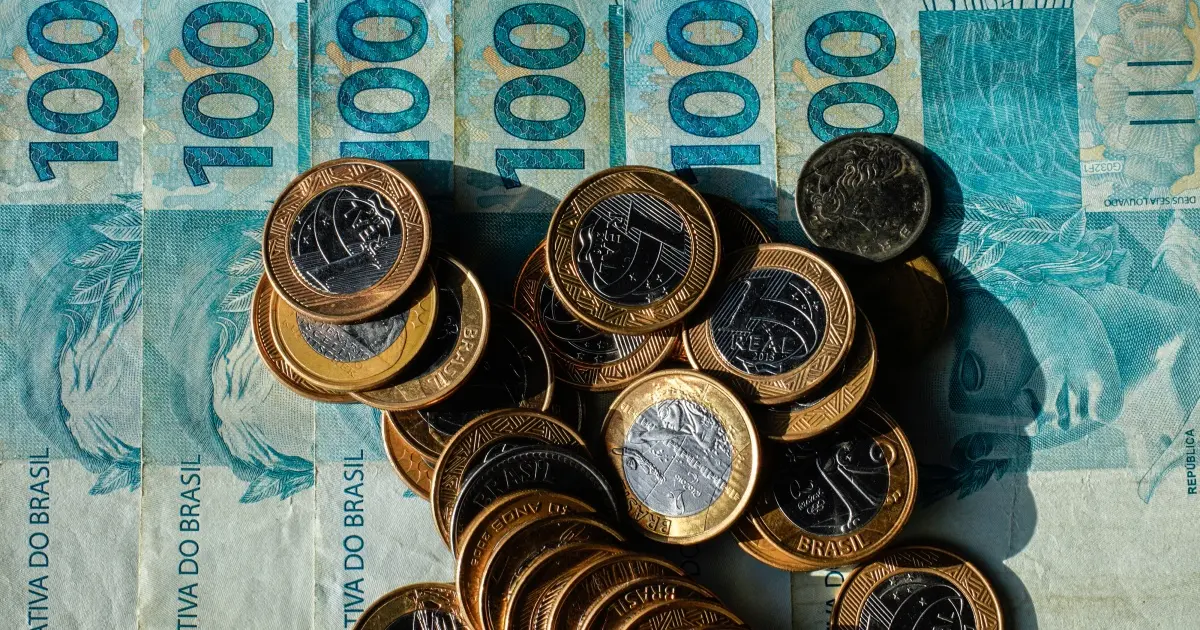 Salário mínimo 2027: governo divulga valor previsto para o próximo ano