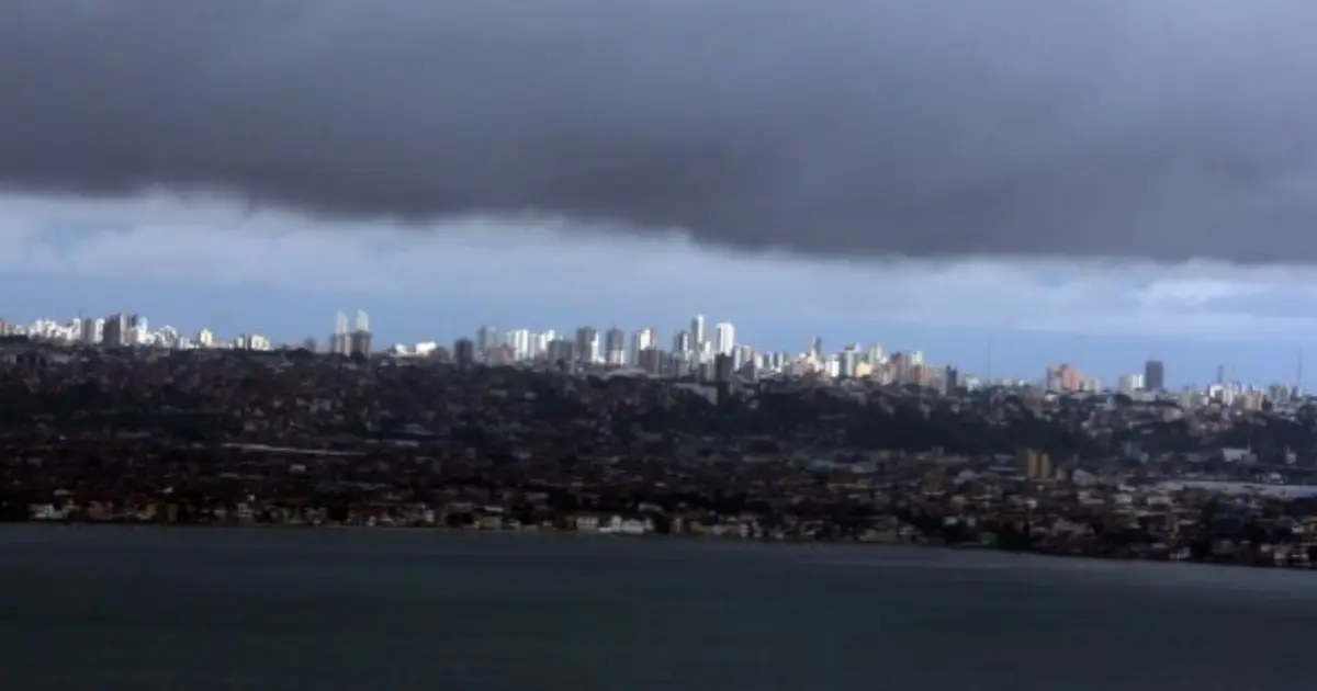 Bahia terá chuva no litoral e baixa umidade no interior nesta sexta e sábado