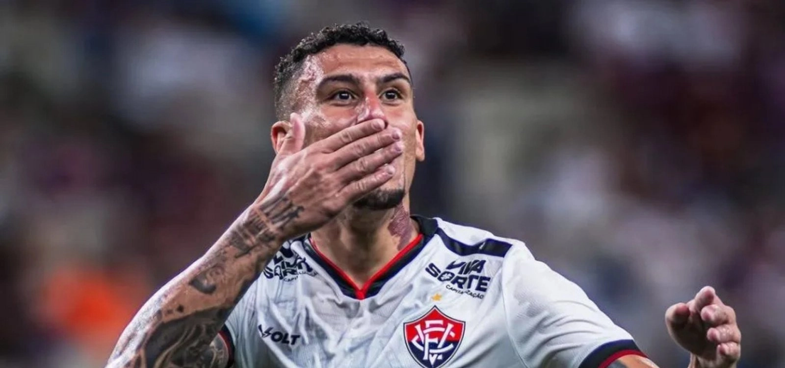 Baralhas é dúvida para clássico Ba-Vi 508 neste domingo