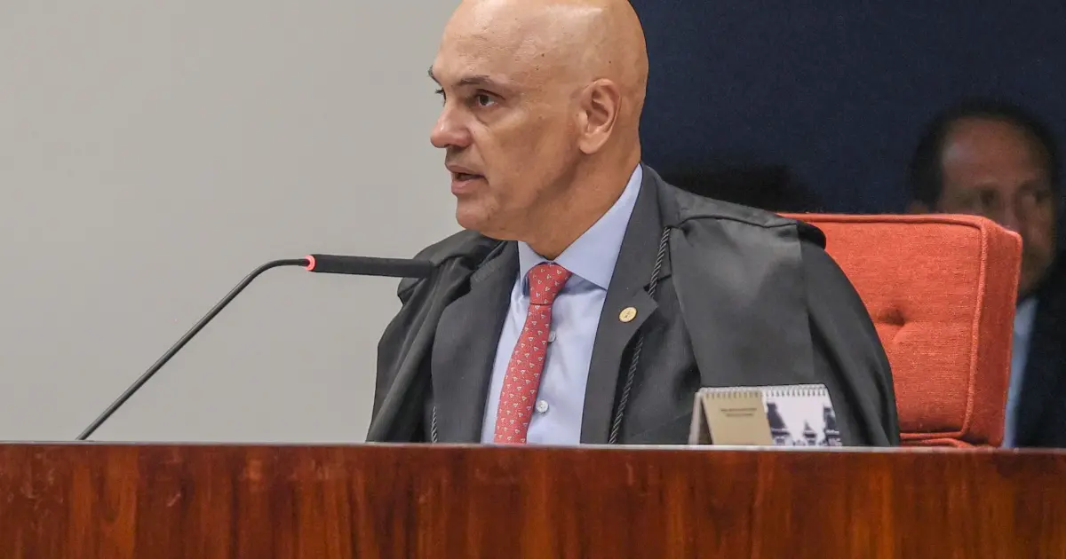 Moraes cassa aposentadoria de ex-diretor da PRF condenado por golpismo