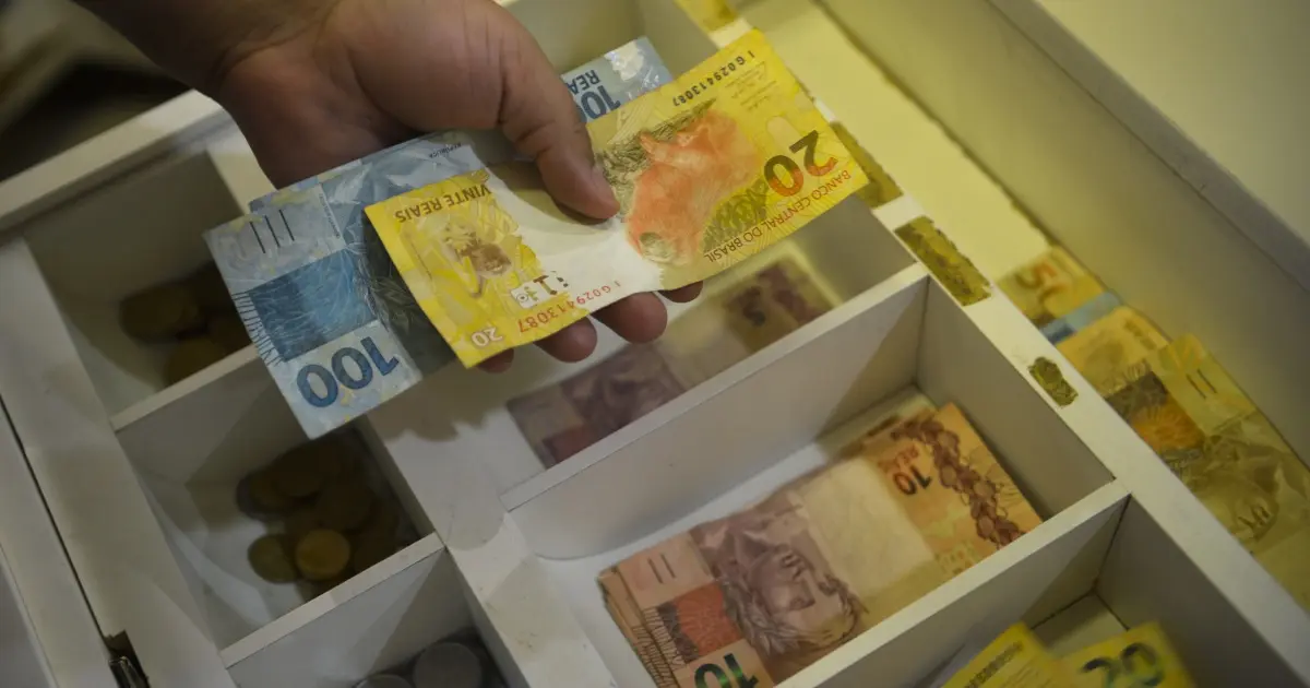 Mercado reduz projeção para crescimento da economia em 2026